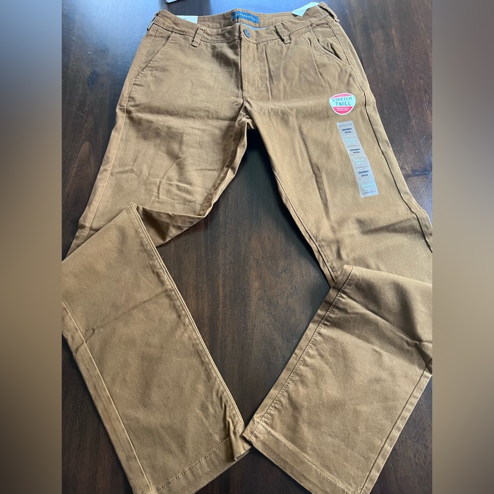 Aeropostale skinny Chinos size 29 x 32
